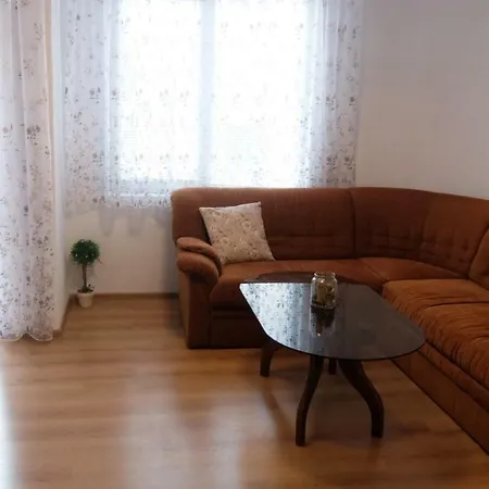 Apartment In The Heart Of Warna